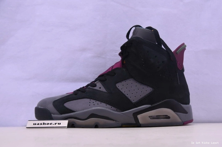 Jordan Bordeaux CT8529-063 Air 6 0302